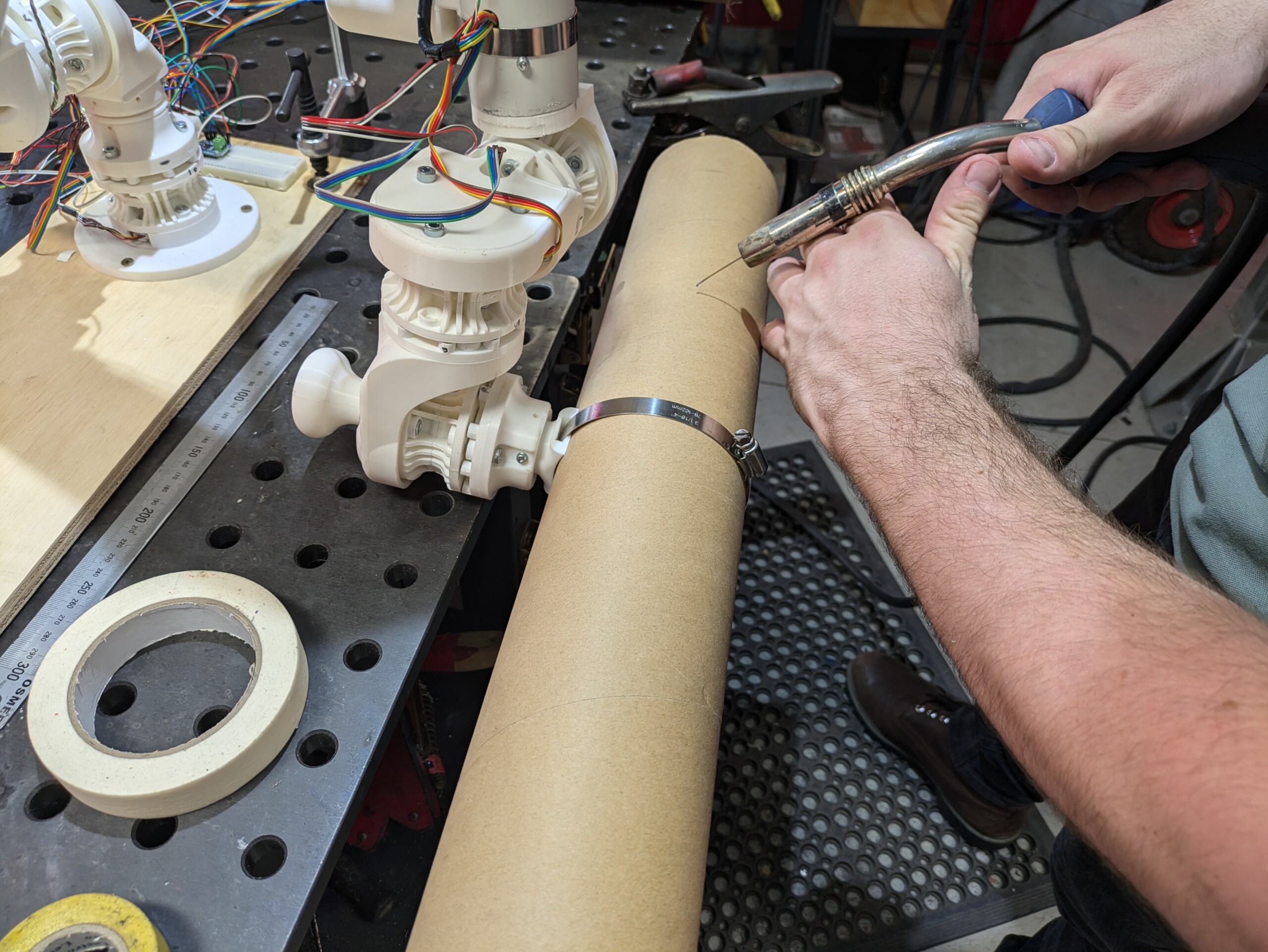 UTS Students Bring QUT Kinematic Puppet to Life in Cross‑University Collaboration